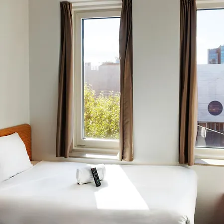 Easyhotel Arena Boulevard Амстердам