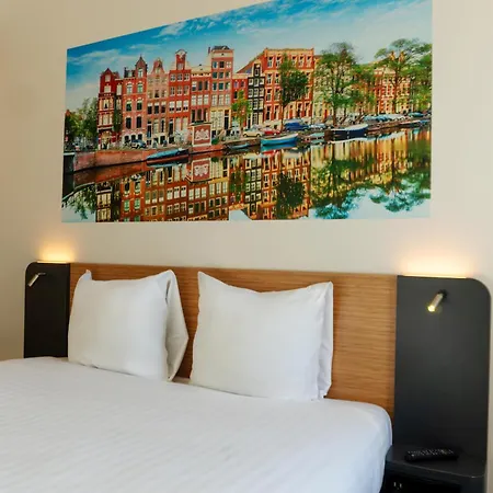 Easyhotel Arena Boulevard