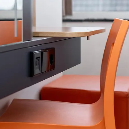 Easyhotel Arena Boulevard 2*