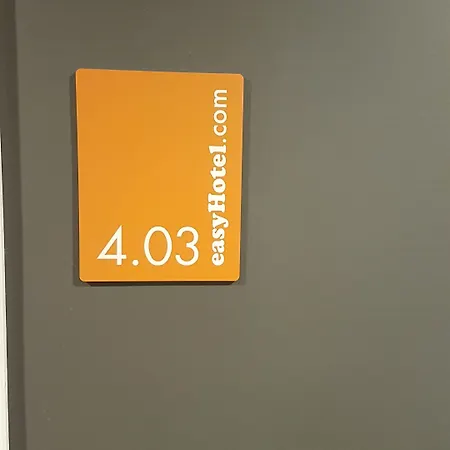 Easyhotel Arena Boulevard