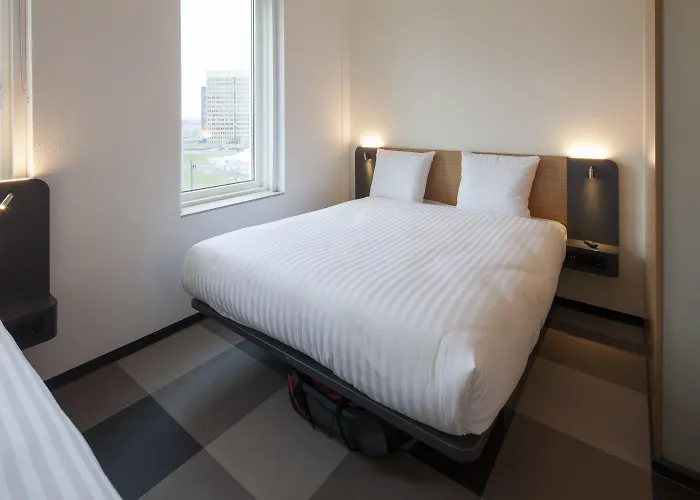 Hotel Easyhotel Arena Boulevard