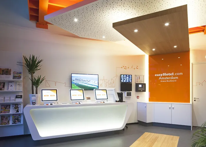 Easyhotel Arena Boulevard Hotel