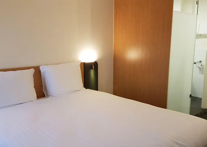 Easyhotel Arena Boulevard Hotel 2*