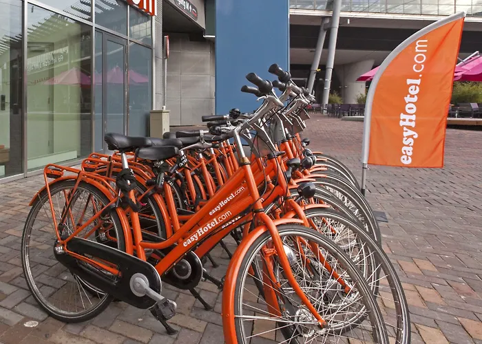 Hotel Easyhotel Arena Boulevard 2*