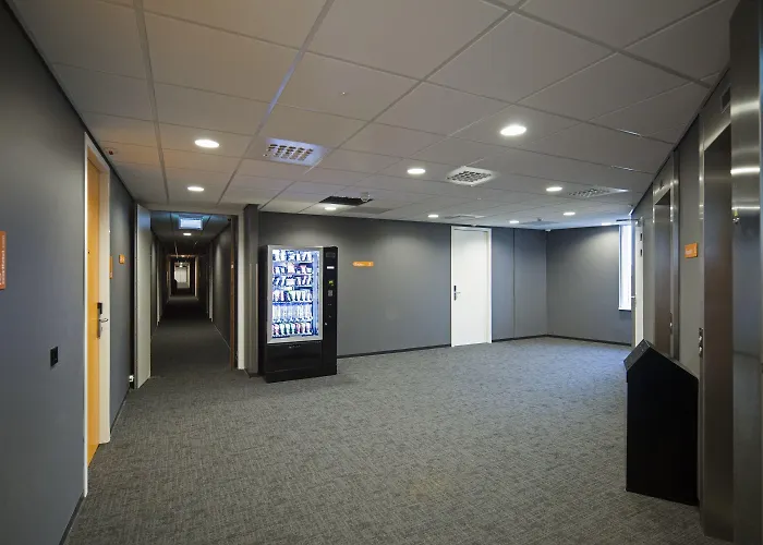 Hotel Easyhotel Arena Boulevard 2*