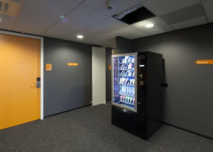 Easyhotel Arena Boulevard 2* Amsterdam