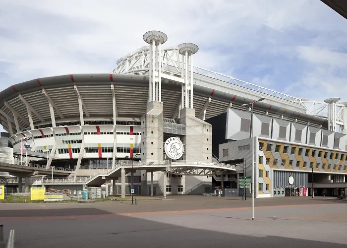 Easyhotel Arena Boulevard Hotel 2*