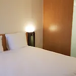 Easyhotel Arena Boulevard Hotel 2*
