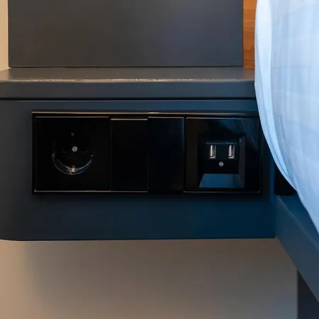 מלון Easyhotel Arena Boulevard 2*