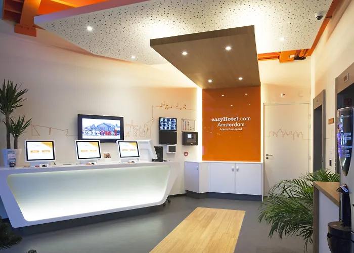 Easyhotel Arena Boulevard Hotel