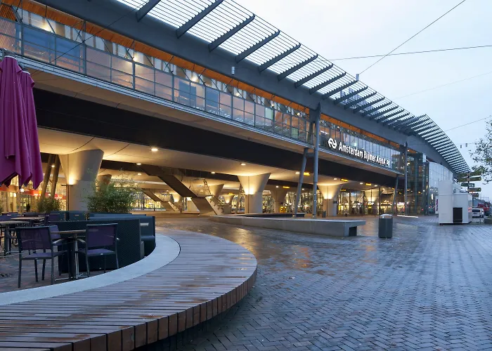 Easyhotel Arena Boulevard 2*