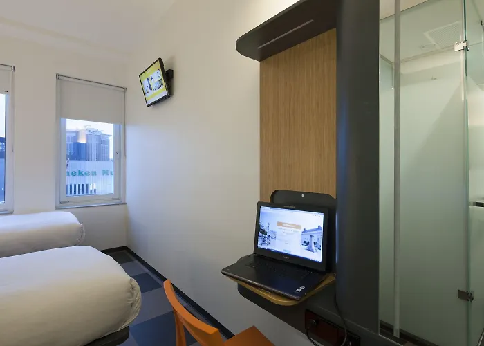 Easyhotel Arena Boulevard Hotel Amsterdam